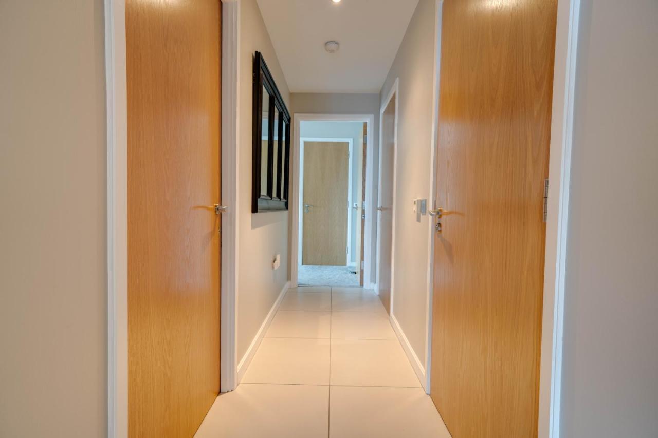 Tallest Building In The City Centre Sleeps 5 Incredible City Mountain And Lagan Views Belfast Zewnętrze zdjęcie