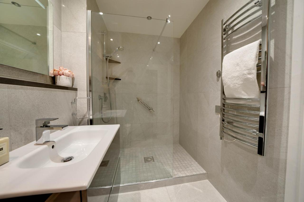 Tallest Building In The City Centre Sleeps 5 Incredible City Mountain And Lagan Views Belfast Zewnętrze zdjęcie