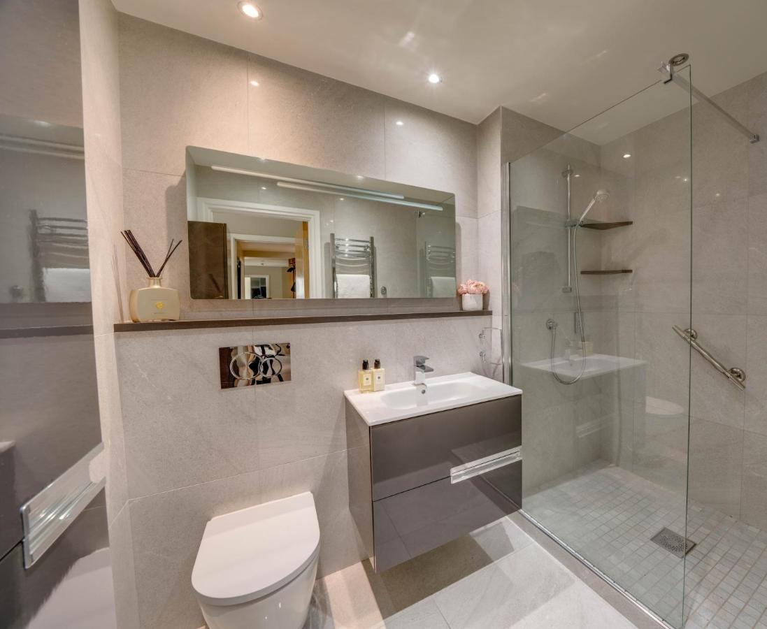 Tallest Building In The City Centre Sleeps 5 Incredible City Mountain And Lagan Views Belfast Zewnętrze zdjęcie